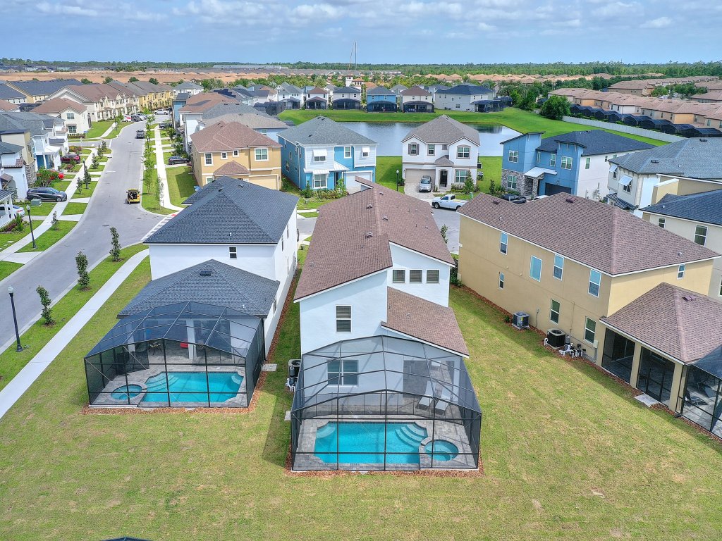 Sea Shore at Solara Resort 401 Vacation Rental in Kissimmee - RedAwning