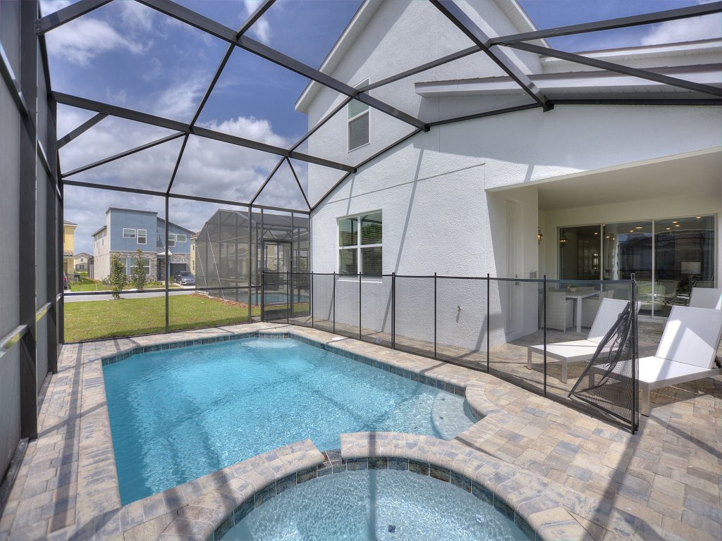 Sea Shore at Solara Resort 401 Vacation Rental in Kissimmee - RedAwning