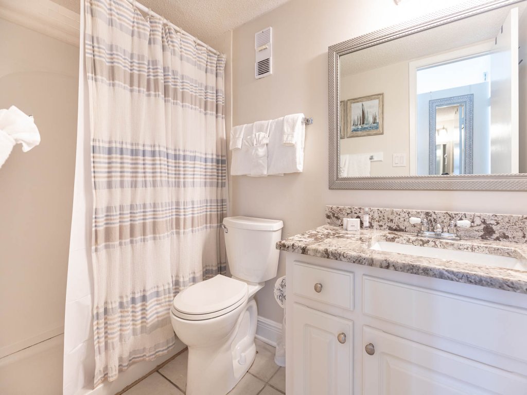 Island Winds West 2 Bed 2 Bath Gulf Front Low Sleeps 6 Vacation Rental in Gulf Shores - RedAwning