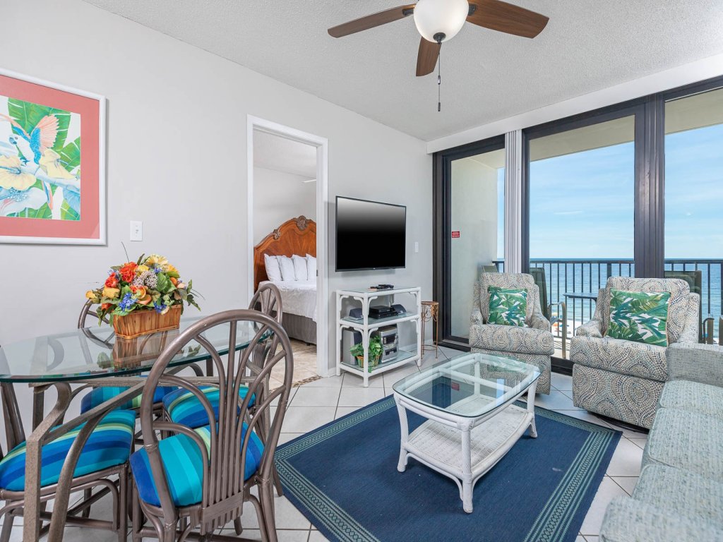 Island Winds West 2 Bed 2 Bath Gulf Front Sleeps 8 Vacation Rental in Gulf Shores - RedAwning