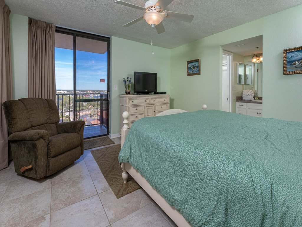 Phoenix East 2 - 3 Bed 2 Bath GF High Sleeps 8 Vacation Rental in Orange Beach - RedAwning