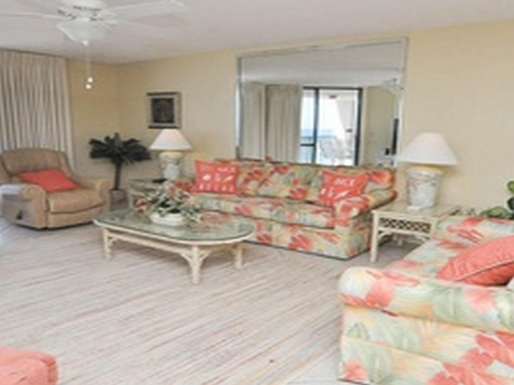 Phoenix East 3 Bed 2 Bath Select Sleeps 10 Vacation Rental in Orange Beach - RedAwning