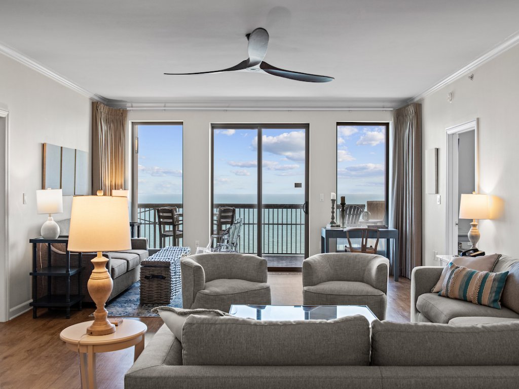 2507 Margate - 4 bedroom ocean front condo - Vacation Rental in Myrtle Beach - RedAwning
