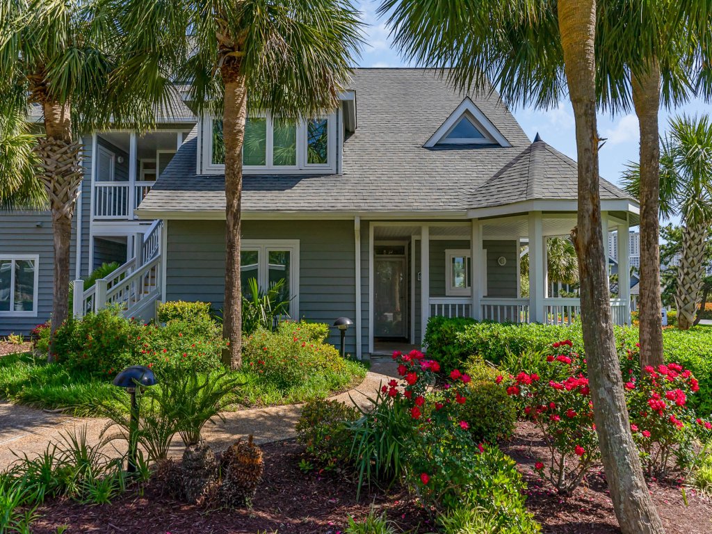 Spacious 4BR villa - 8D Windermere by the Sea Vacation Rental in Myrtle Beach - RedAwning