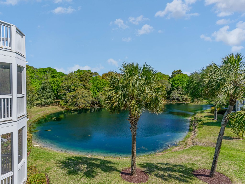 Spacious 4BR villa - 8D Windermere by the Sea Vacation Rental in Myrtle Beach - RedAwning