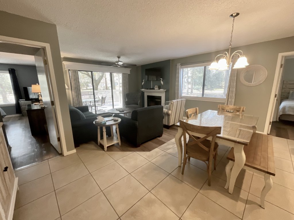 15C West Hyde Park Vacation Rental in Myrtle Beach - RedAwning