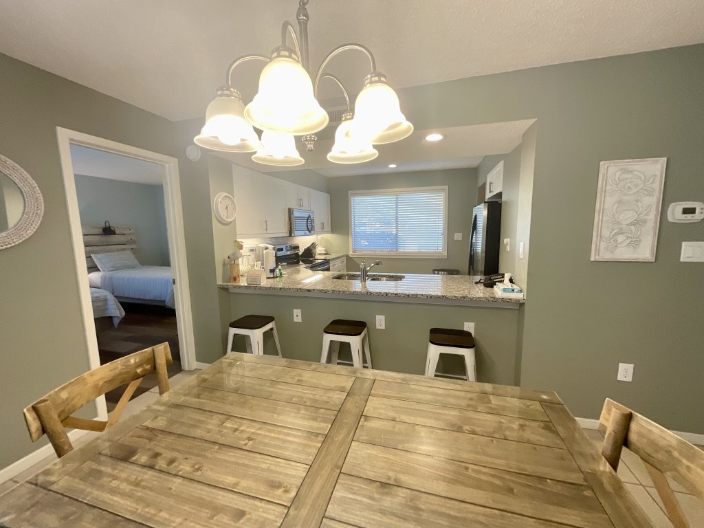 15C West Hyde Park Vacation Rental in Myrtle Beach - RedAwning