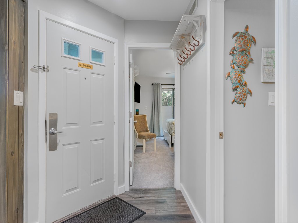 Completely remodeled and open 18C Richmond Park Vacation Rental in Myrtle Beach - RedAwning