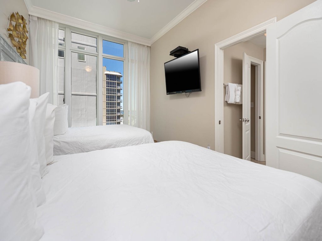 Phoenix Gulf Shores 4 Bed 3 Bath Gulf Front Low Sleeps 16 Vacation Rental in Gulf Shores - RedAwning