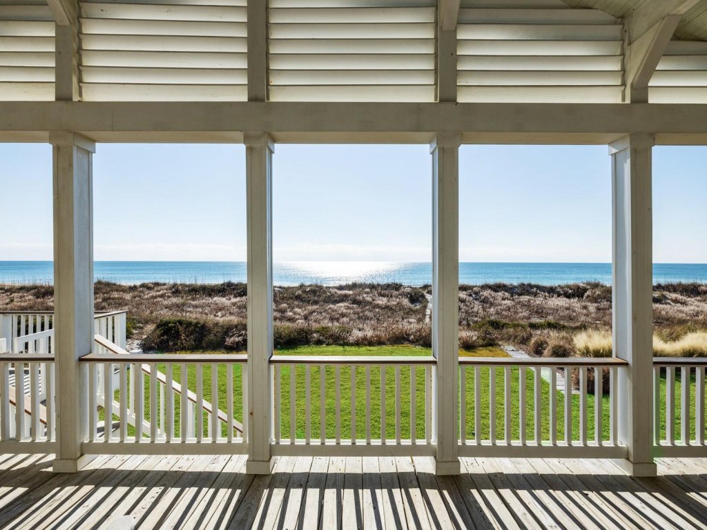 Blount Cottage Vacation Rental in North Carolina - RedAwning