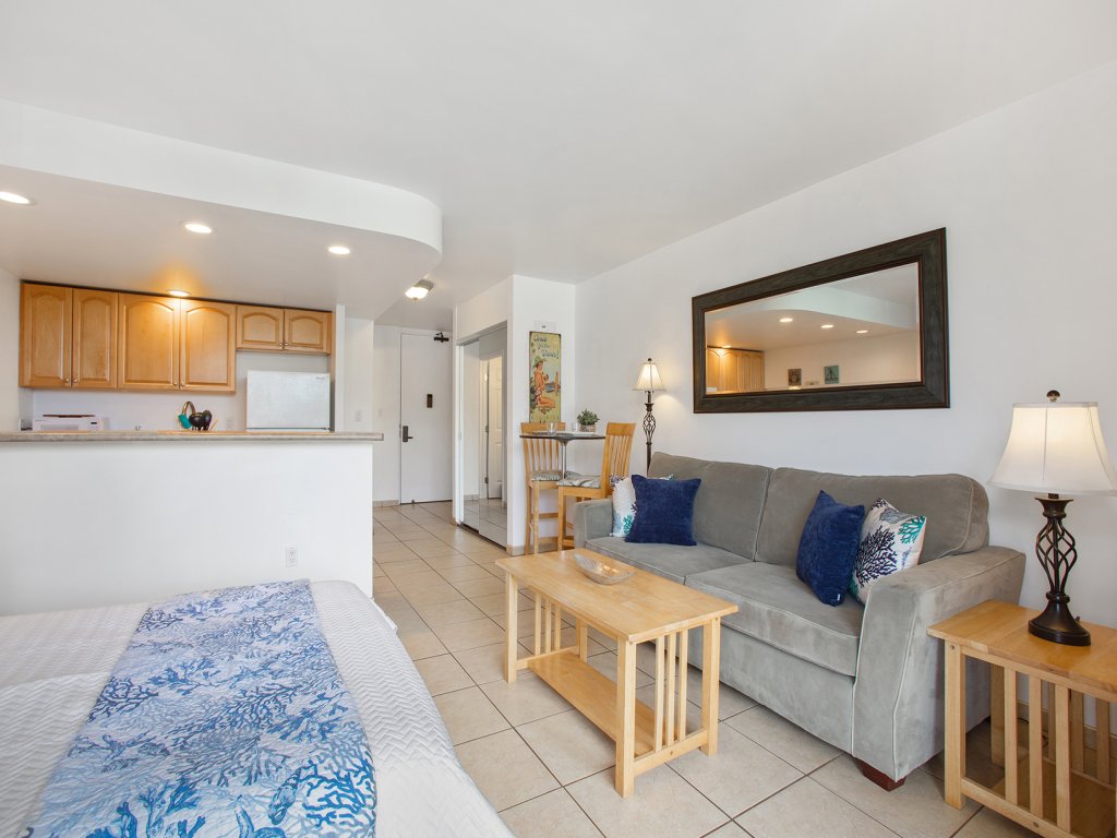 Kauhale Makai 102 Vacation Rental in Kihei - RedAwning