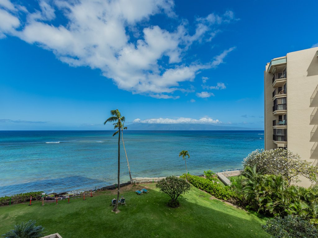 Royal Kahana 407 Vacation Rental in Kahana - RedAwning