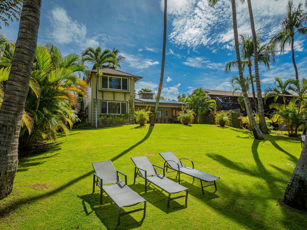 Halama Hale Private Home Vacation Rental in Kihei - RedAwning