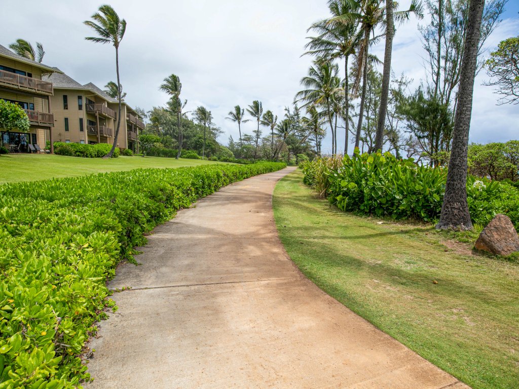Kauai Kaha Lani 123 Vacation Rental in Lihue - RedAwning