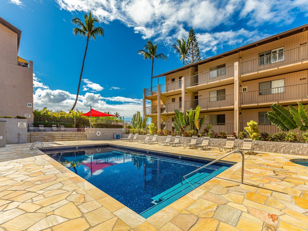 Kihei Alii Kai D301 Vacation Rental in Kihei - RedAwning