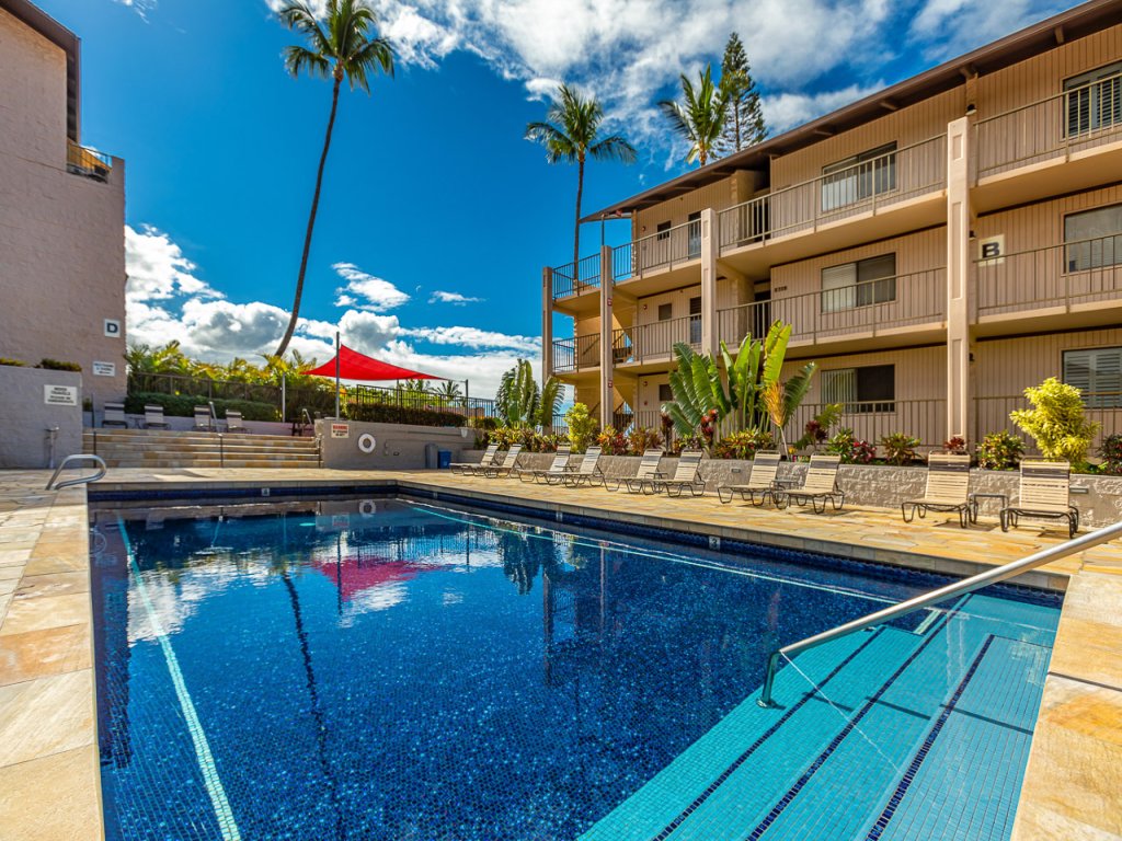 Kihei Alii Kai D301 Vacation Rental in Kihei - RedAwning