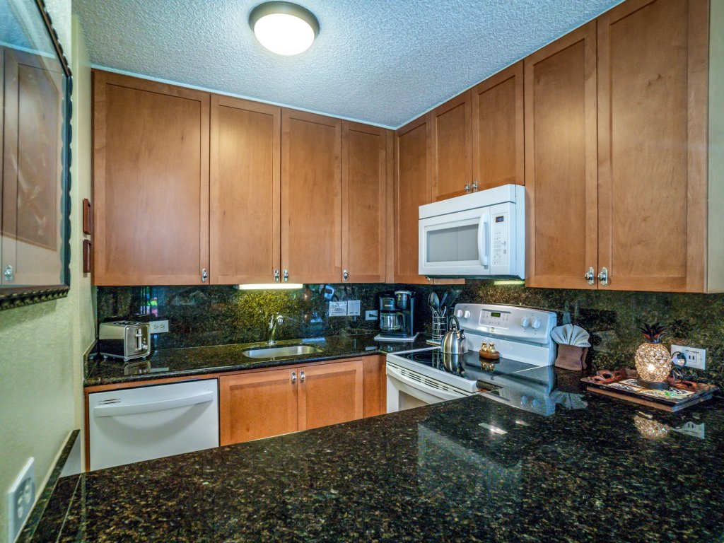 Kamaole Sands 7-102 Vacation Rental in Kihei - RedAwning