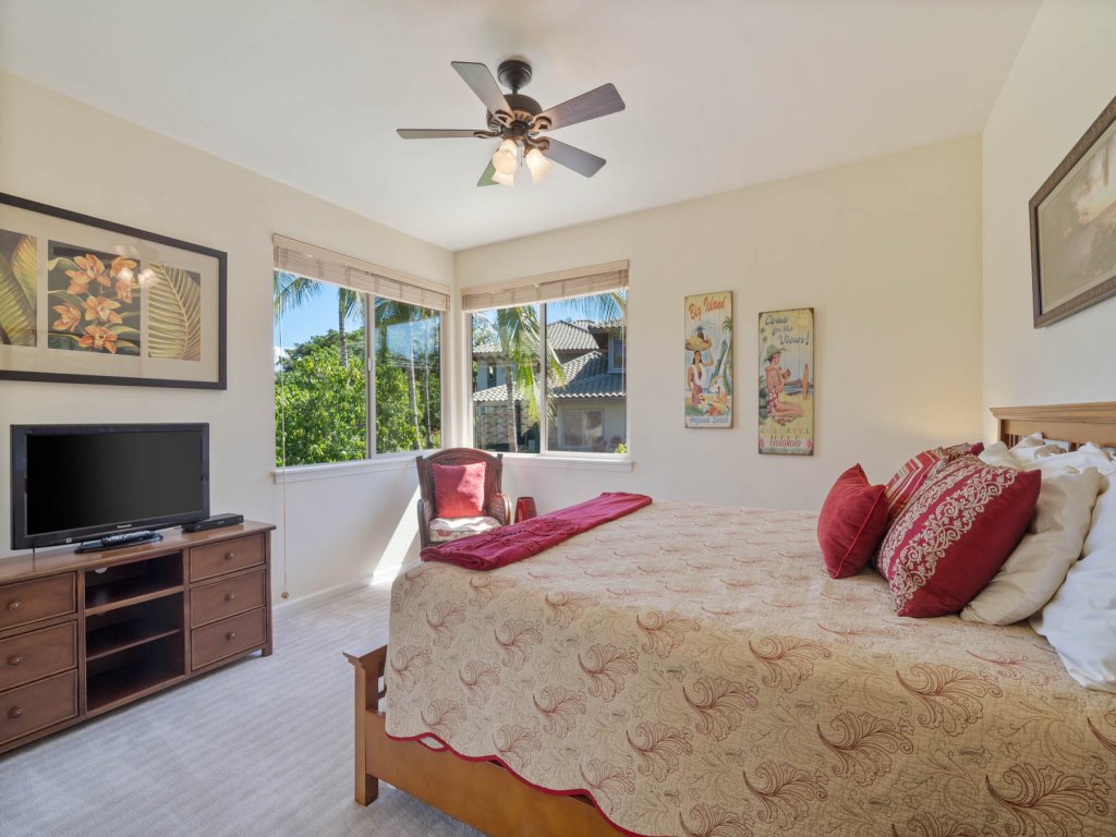 Big Island Fairways at Mauna Lani 1705 Vacation Rental in Kamuela - RedAwning