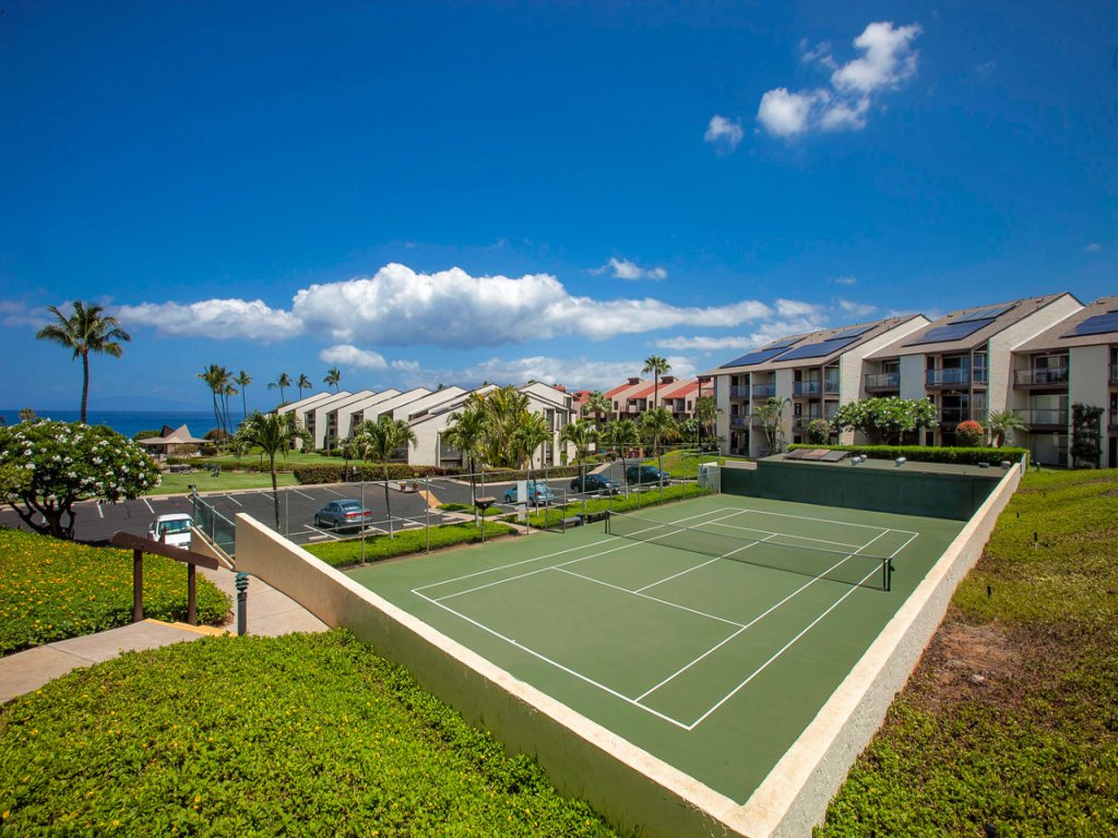 Hale Kamaole 121 Vacation Rental in Kihei - RedAwning