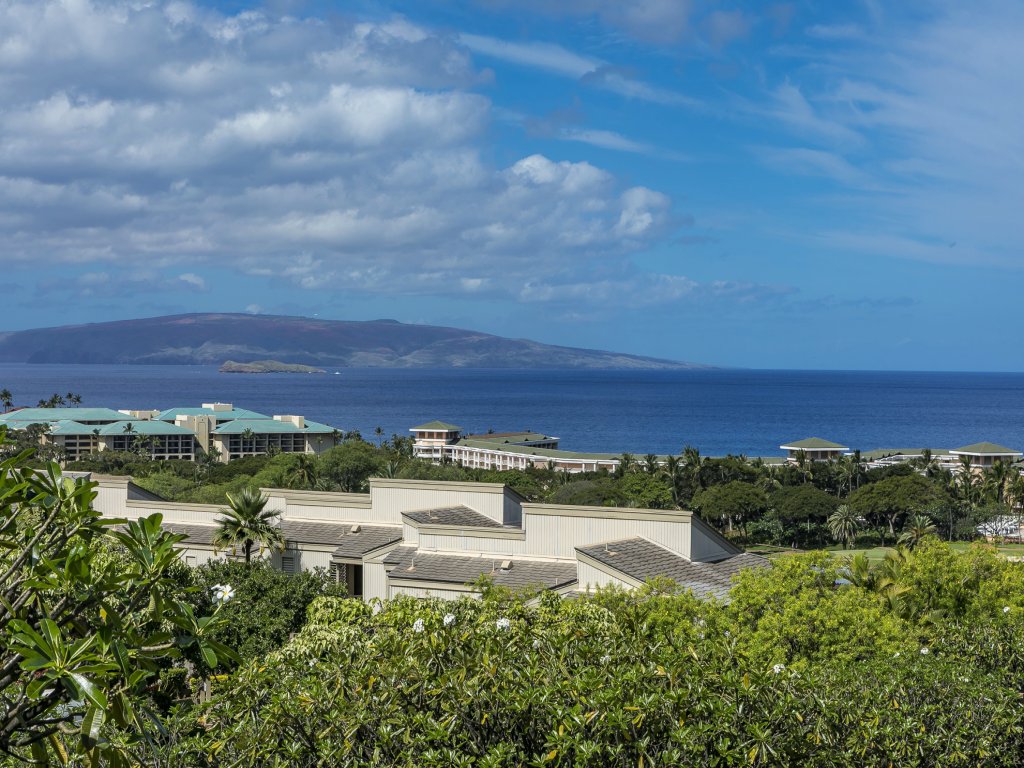 Wailea Ekolu 502 Vacation Rental in Wailea - RedAwning