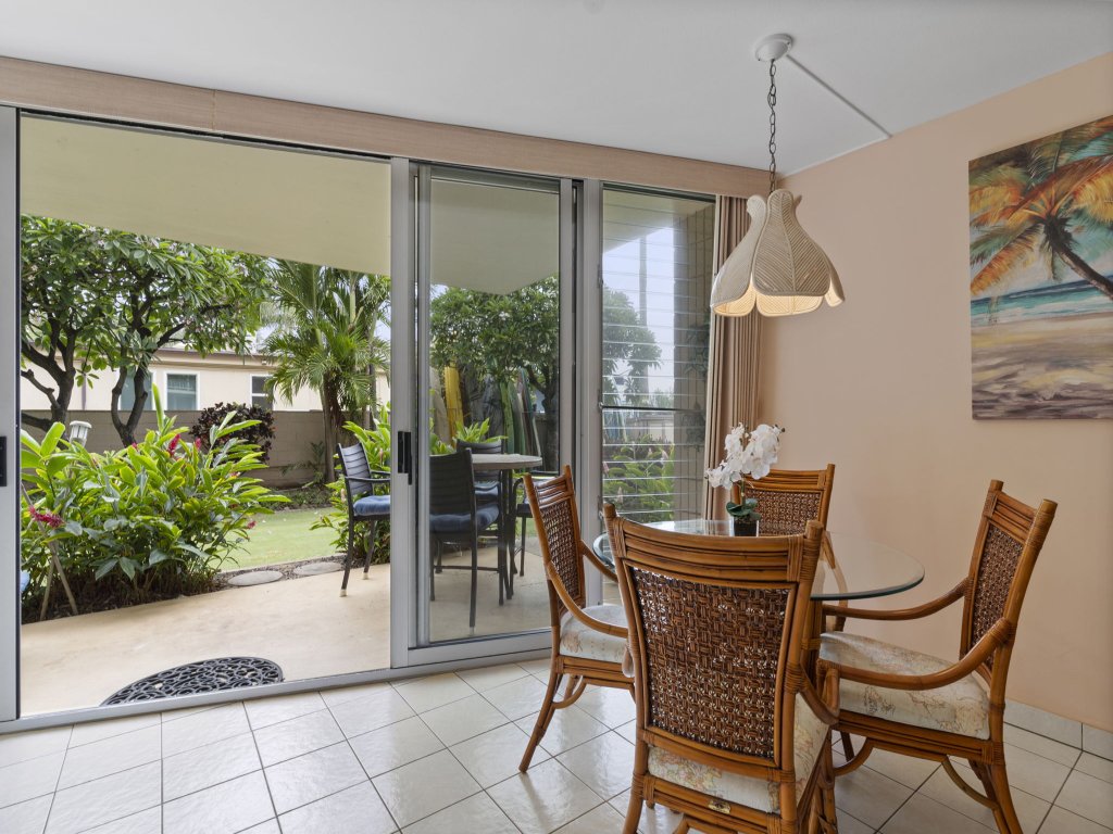 Kamaole Nalu 103 Vacation Rental in Kihei - RedAwning