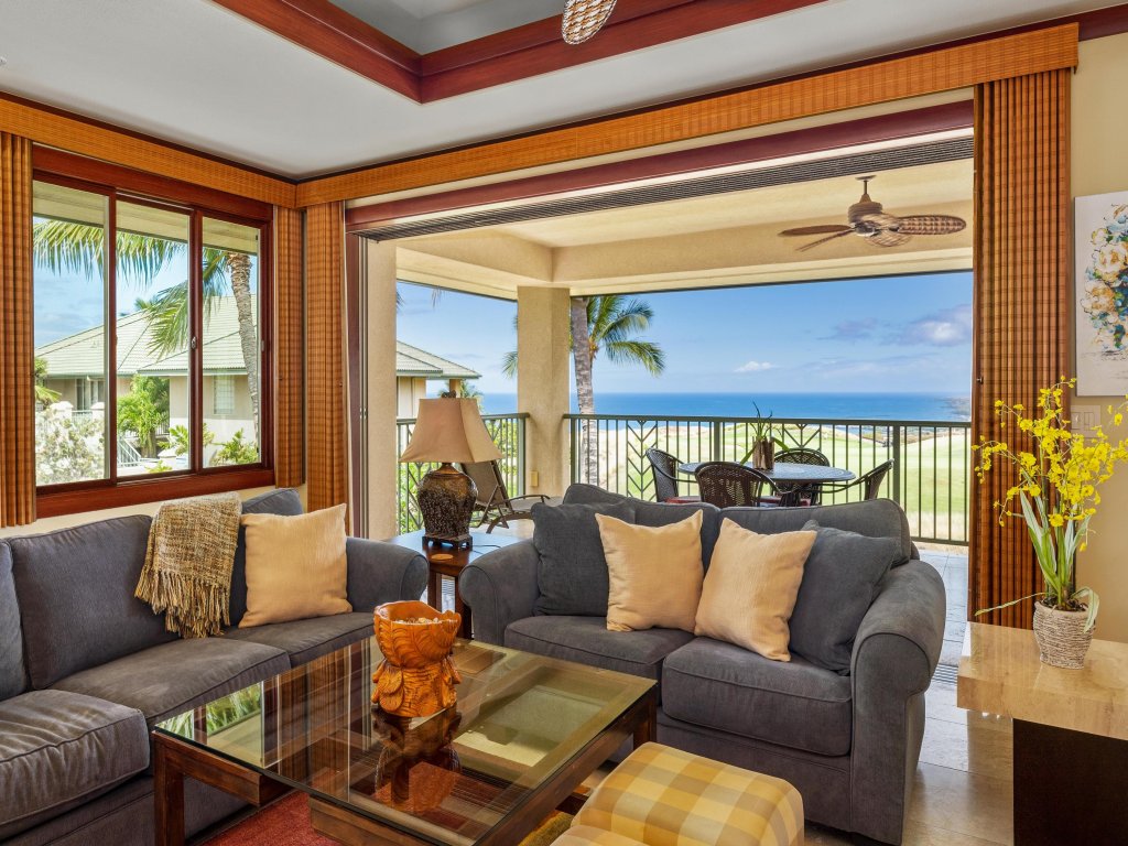 Big Island Waiulaula at Mauna Kea J201 Vacation Rental in Kamuela - RedAwning