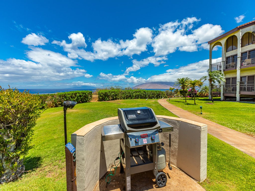 Maui Hill D-41 Vacation Rental in Kihei - RedAwning