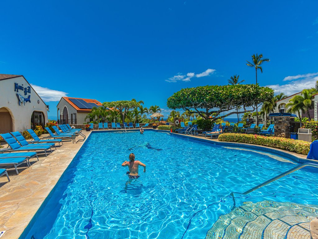 Maui Hill D-41 Vacation Rental in Kihei - RedAwning