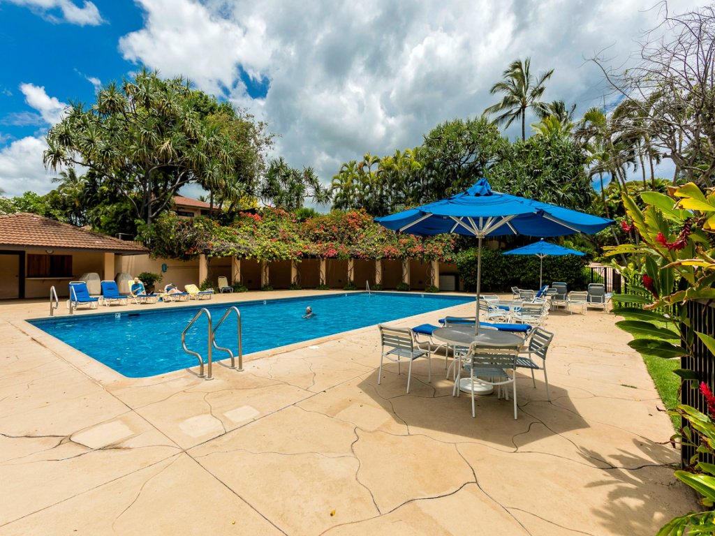 Makena Surf B305 Vacation Rental in Wailea - RedAwning