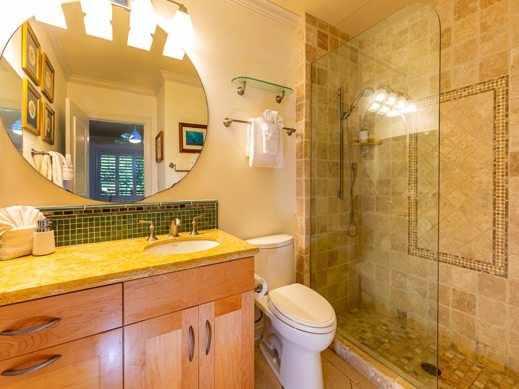Makena Surf B305 Vacation Rental in Wailea - RedAwning