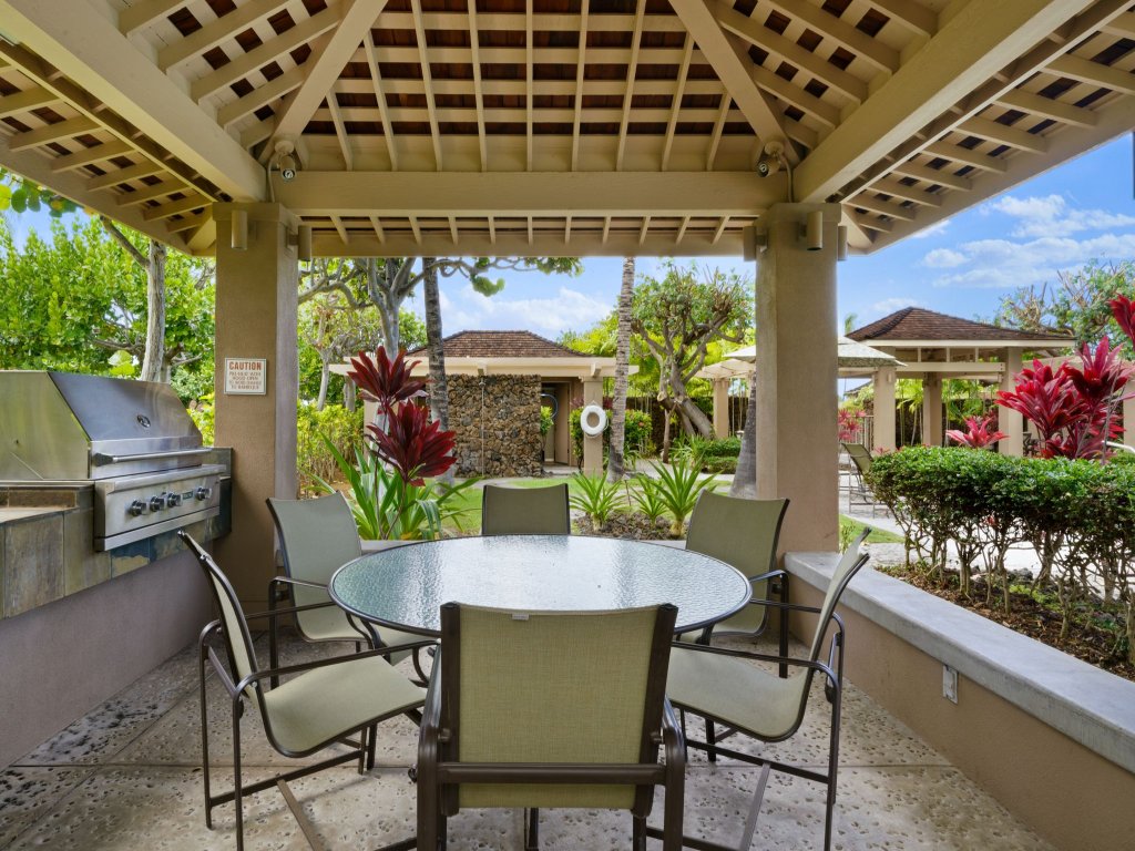 Big Island Hualalai 133C Vacation Rental in Kailua Kona - RedAwning