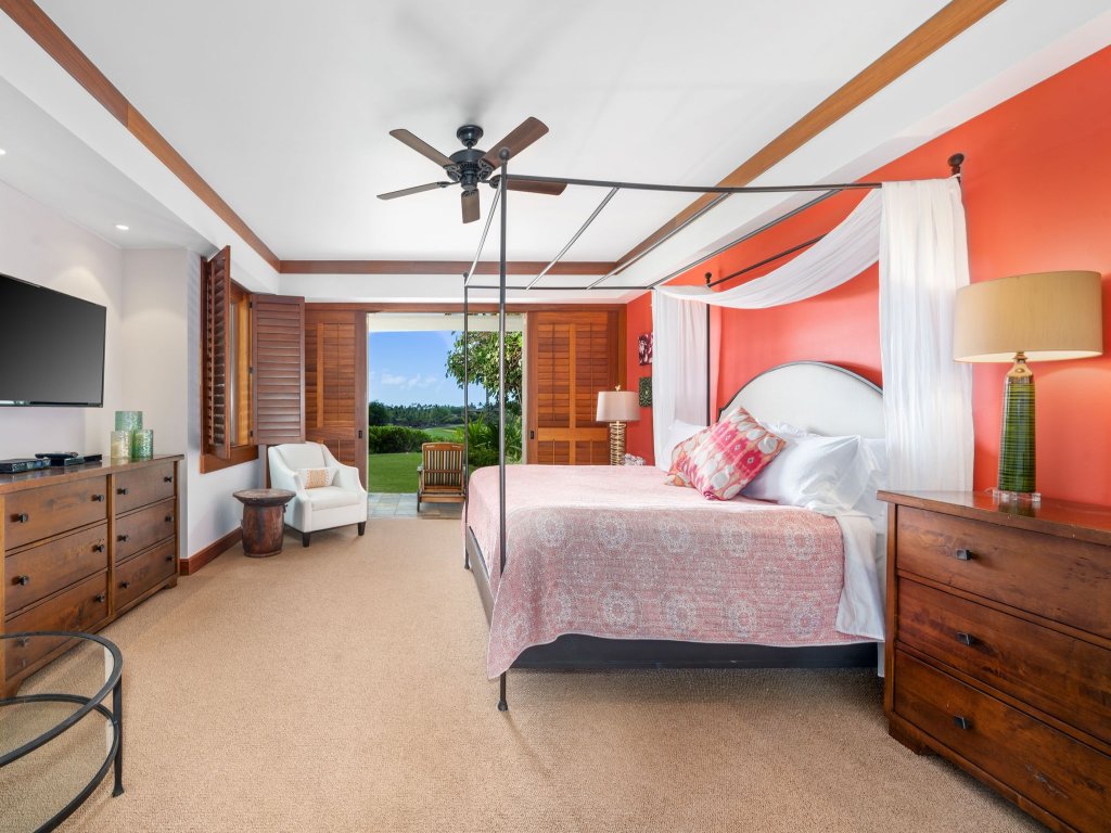 Big Island Hualalai 133C Vacation Rental in Kailua Kona - RedAwning