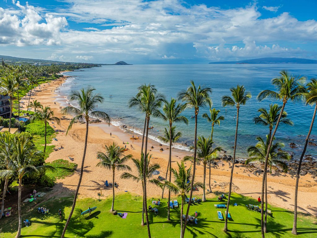 Mana Kai #705 Vacation Rental in Kihei - RedAwning