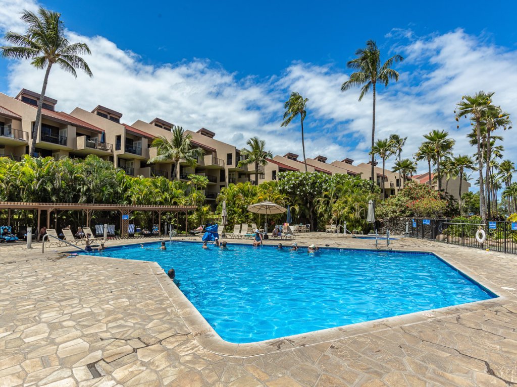 Kamaole Sands 6-102 Vacation Rental in Kihei - RedAwning