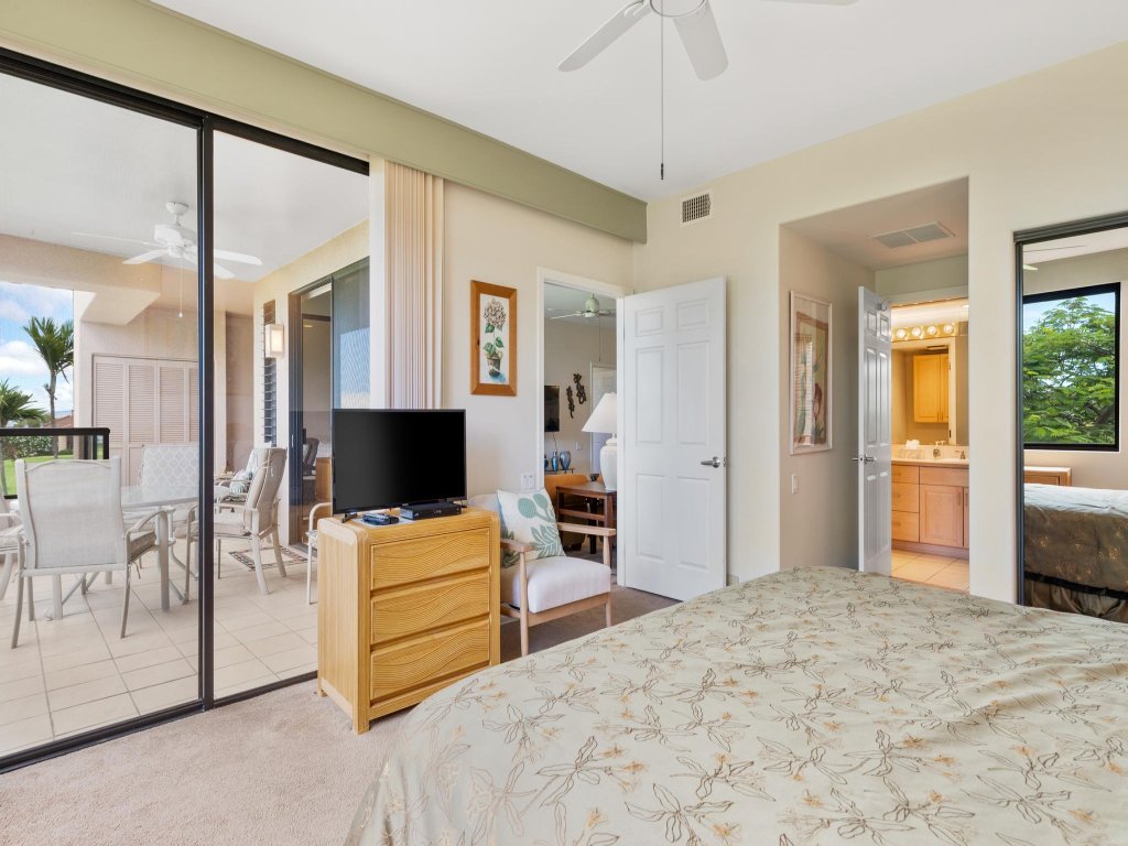Big Island Waikoloa Fairways A-208 Vacation Rental in Hawaii - RedAwning