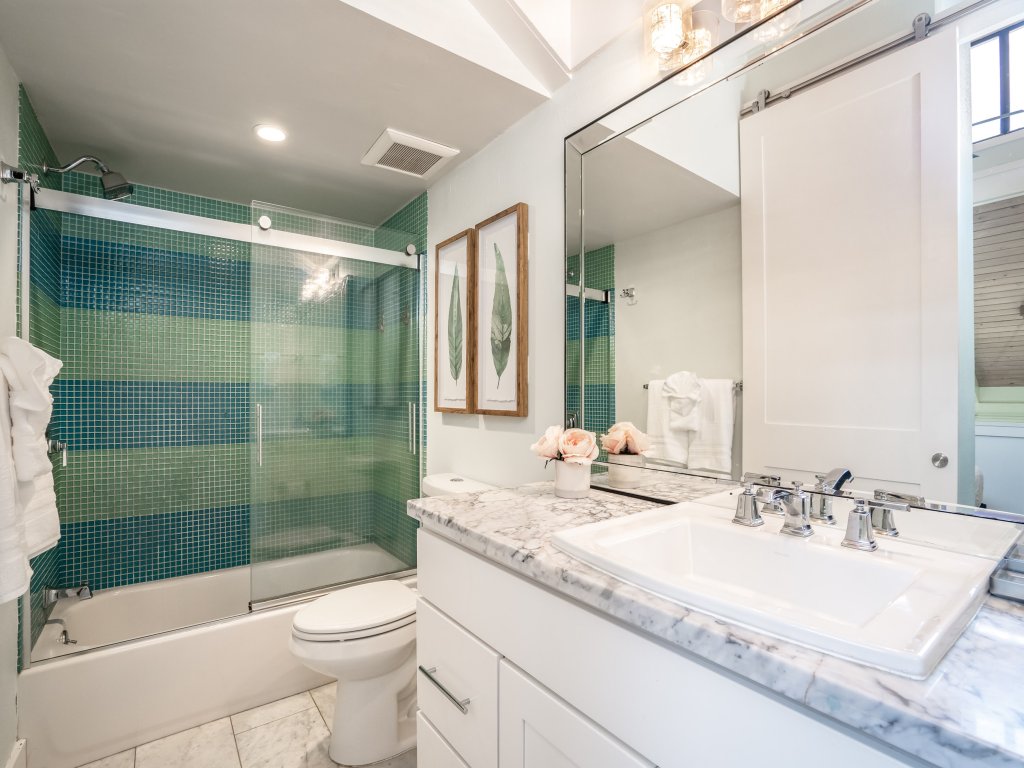 Luana Kai C306 Vacation Rental in Kihei - RedAwning