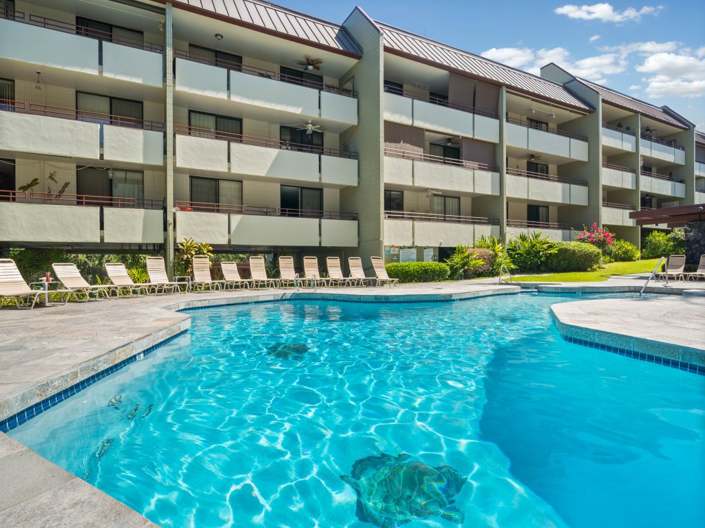 Big Island White Sands Village 216 Vacation Rental in Kailua Kona - RedAwning