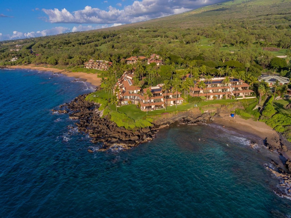 Makena Surf F201 Vacation Rental in Wailea - RedAwning