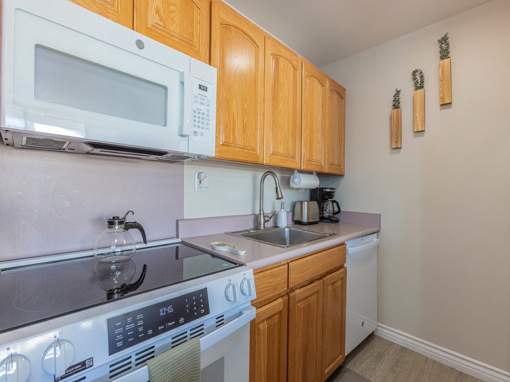 Sugar Beach Resort PH8 Vacation Rental in Kihei - RedAwning
