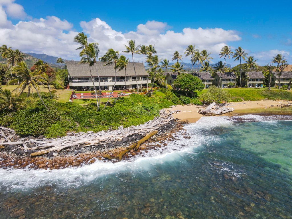 Kauai Hale Awapuhi 1-C Vacation Rental in Kapaa - RedAwning