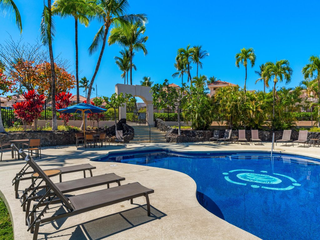 Big Island Waikoloa Shores 308 Vacation Rental in Hawaii - RedAwning