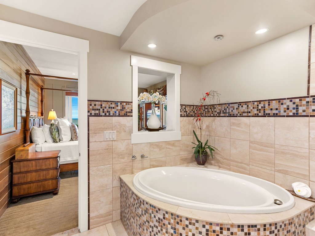 Hoolei 112-5 Vacation Rental in Wailea - RedAwning