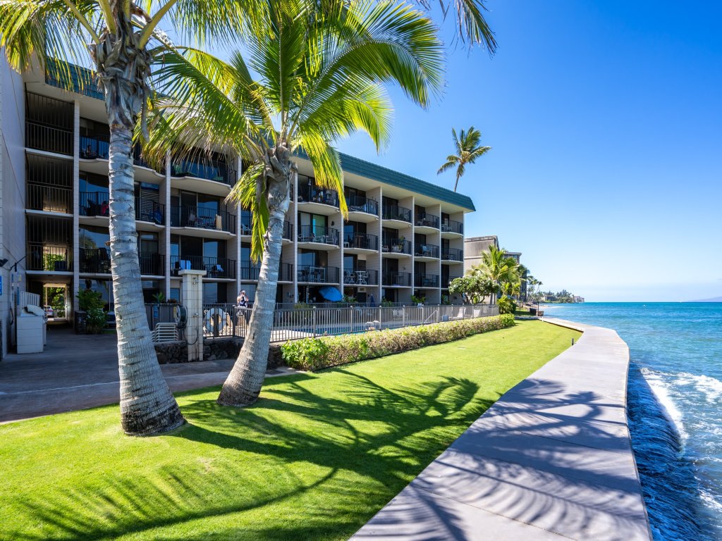 Kahana Reef 217 Vacation Rental in Kahana - RedAwning