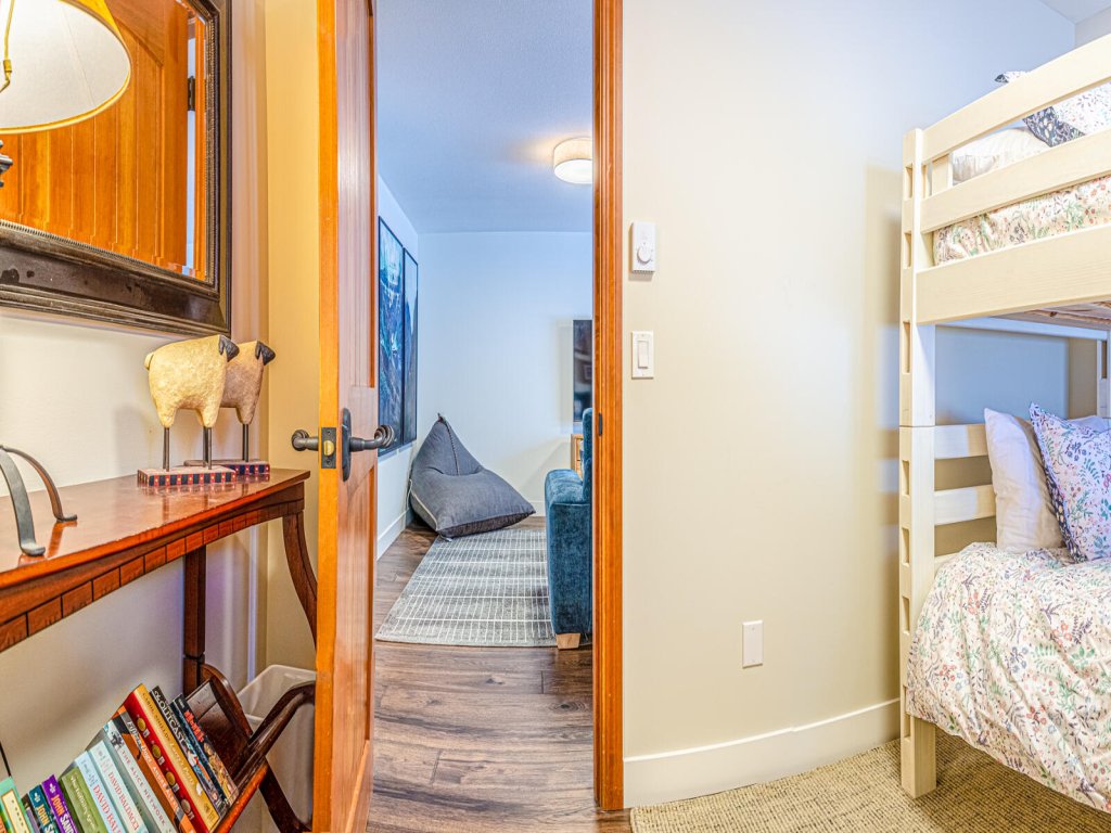 Trails Edge #25 Vacation Rental - RedAwning