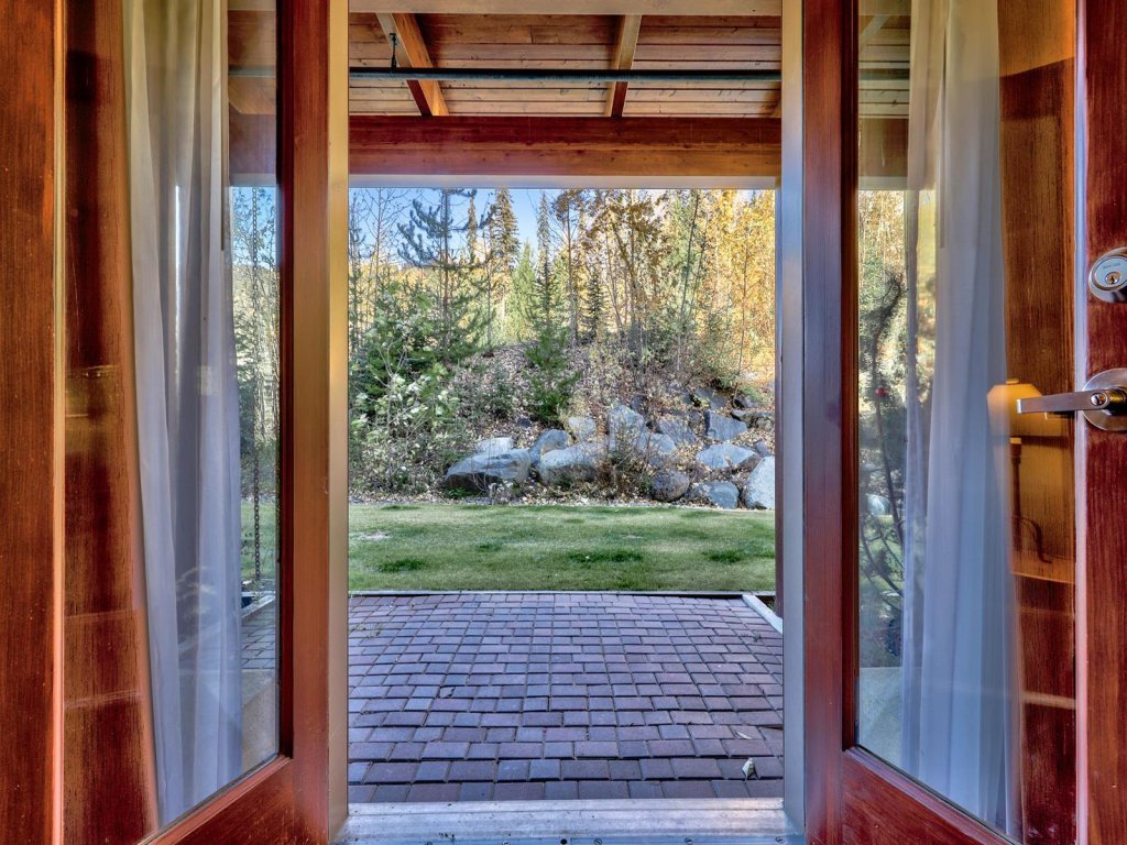 Cahilty #129 Vacation Rental - RedAwning