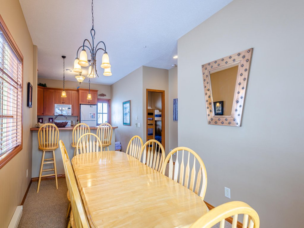 Trails Edge #03 Vacation Rental - RedAwning