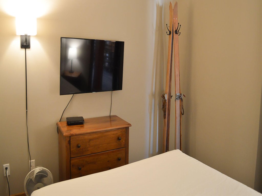Cahilty #416 Vacation Rental - RedAwning