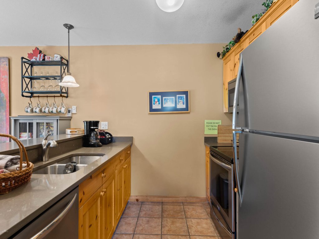 Crystal Forest #22 Vacation Rental - RedAwning