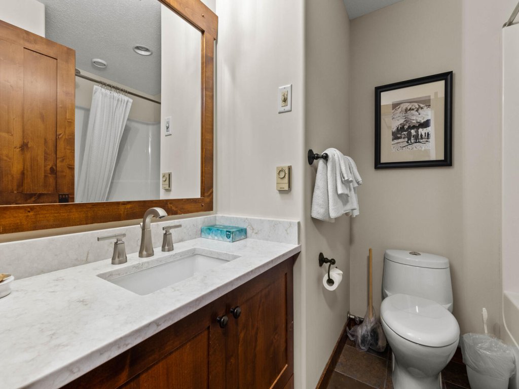 Trappers Landing #05 Vacation Rental - RedAwning