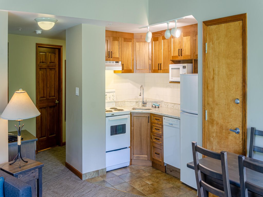 Cahilty #429 Vacation Rental - RedAwning